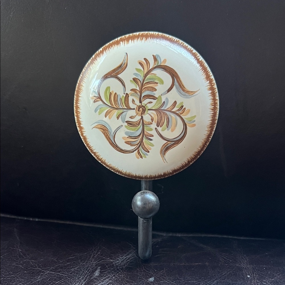 Willow House (aka Southern Living at Home)Alfresco decorative hooks